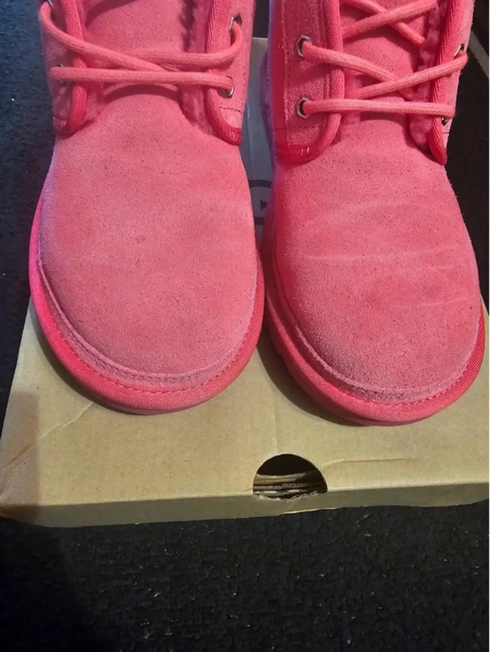UGG Neumel Chukka Boots 8